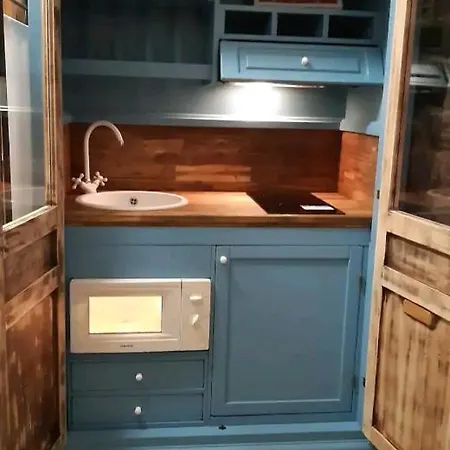 In Cantina Antica Del'500, Privata, Non * Colombaro (Brescia)